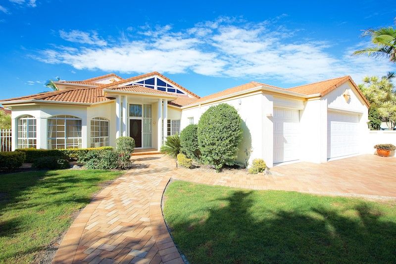 10 Torio Place, RUNAWAY BAY, QLD 4216