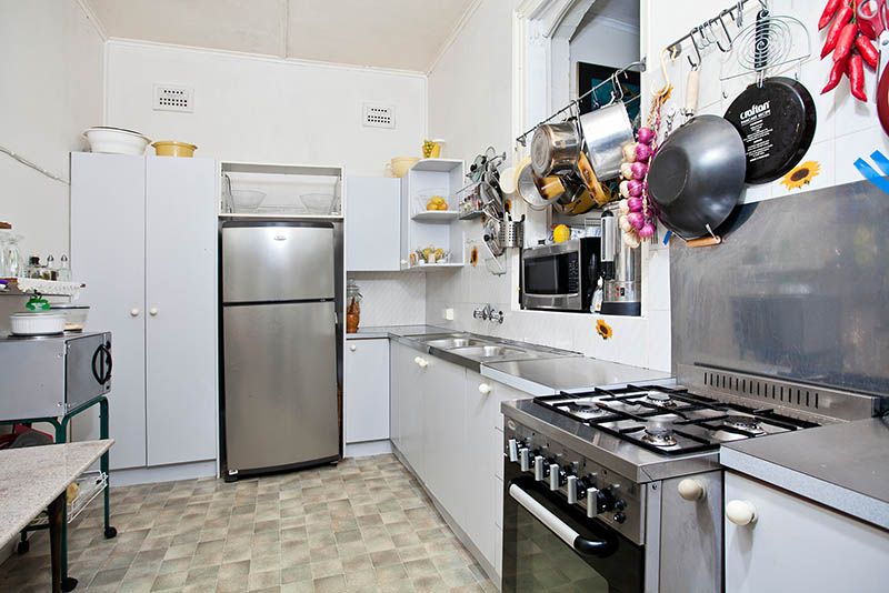 131 The Avenue, HURSTVILLE, NSW 2220