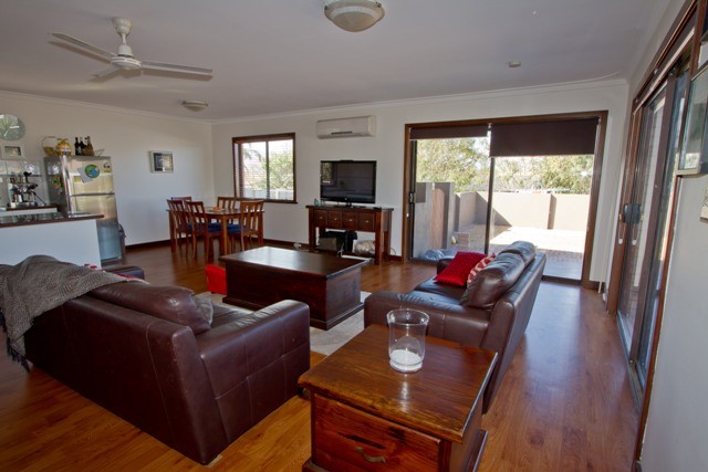 15 Mark Way, MOUNT TARCOOLA, WA 6530