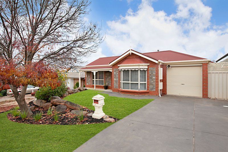 7 Lake Magenta Court, GREENWITH SA 5125