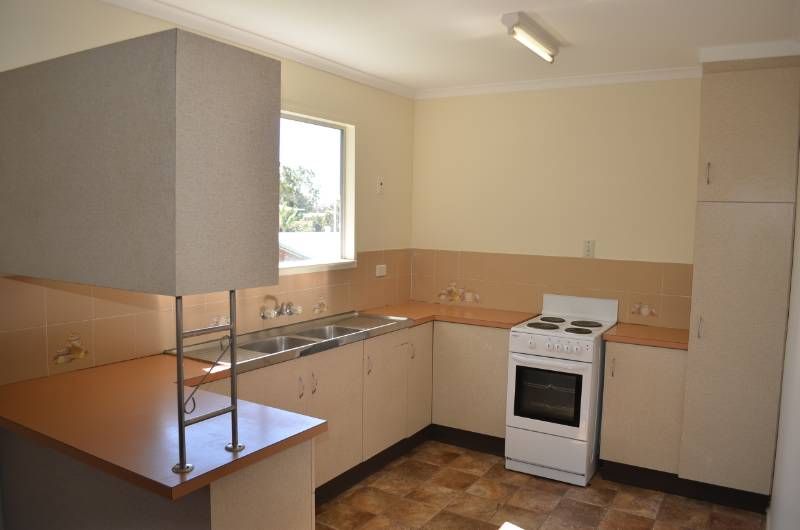 20 Pashley Street, CLINTON, QLD 4680