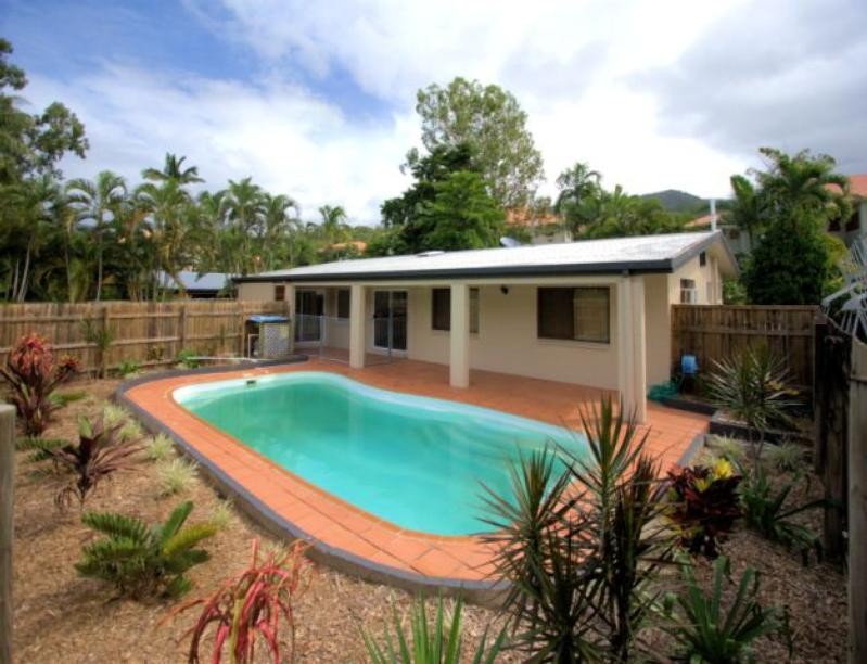 34 clifton Road, CLIFTON BEACH, QLD 4879