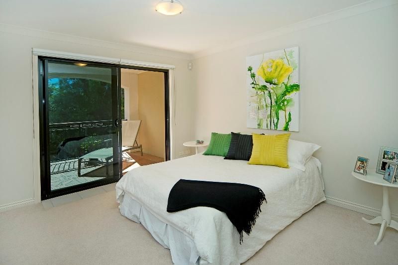 8849 Magnolia Drive East, HOPE ISLAND, QLD 4212