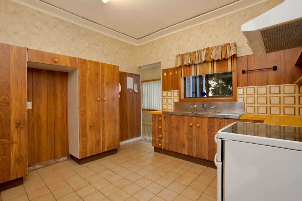 64 Westcourt Road, NEW LAMBTON, NSW 2305