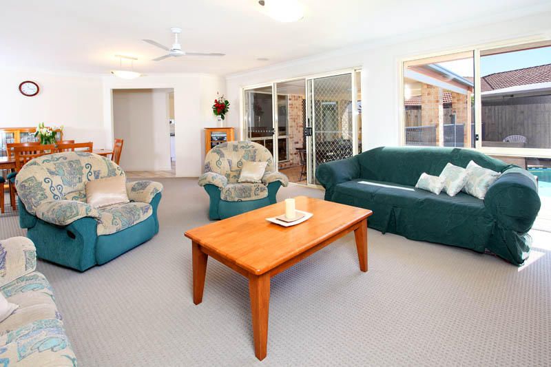 28 Pfeiffer Place, MCDOWALL, QLD 4053