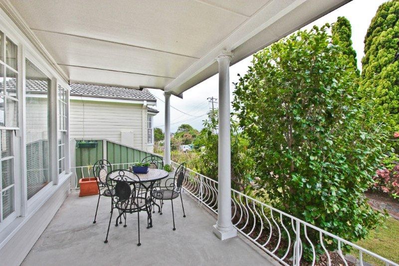 28 Westwood Avenue, ADAMSTOWN HEIGHTS, NSW 2289