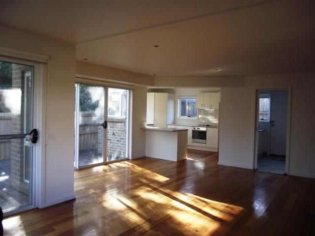 2/7 Alexander Avenue, COWES, VIC 3922