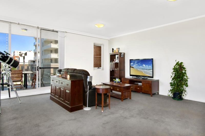 443/7 Baywater Drive, WENTWORTH POINT, NSW 2127