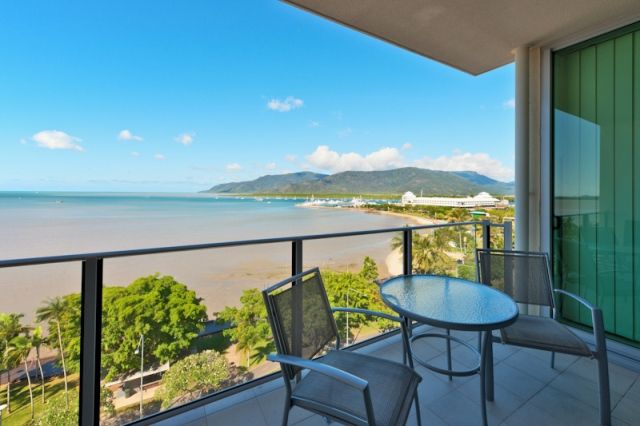 99 Esplanade, CAIRNS CITY QLD 4870
