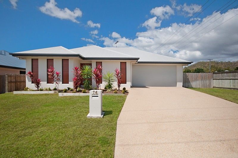 76 Corbett Street, MOUNT LOUISA QLD 4814