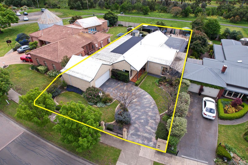227 Grove Road, GROVEDALE, VIC 3216