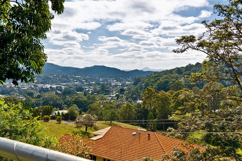 27 Panorama Drive, ROSEMOUNT, QLD 4560