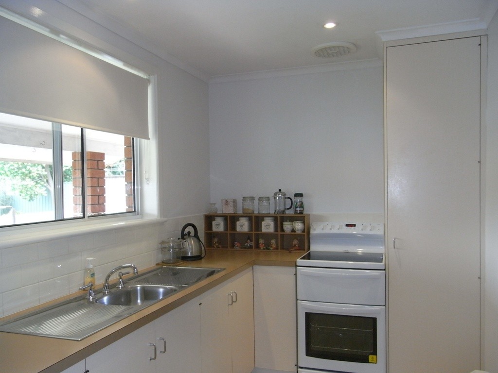 2/26 Wentworth Court, LAVINGTON, NSW 2641