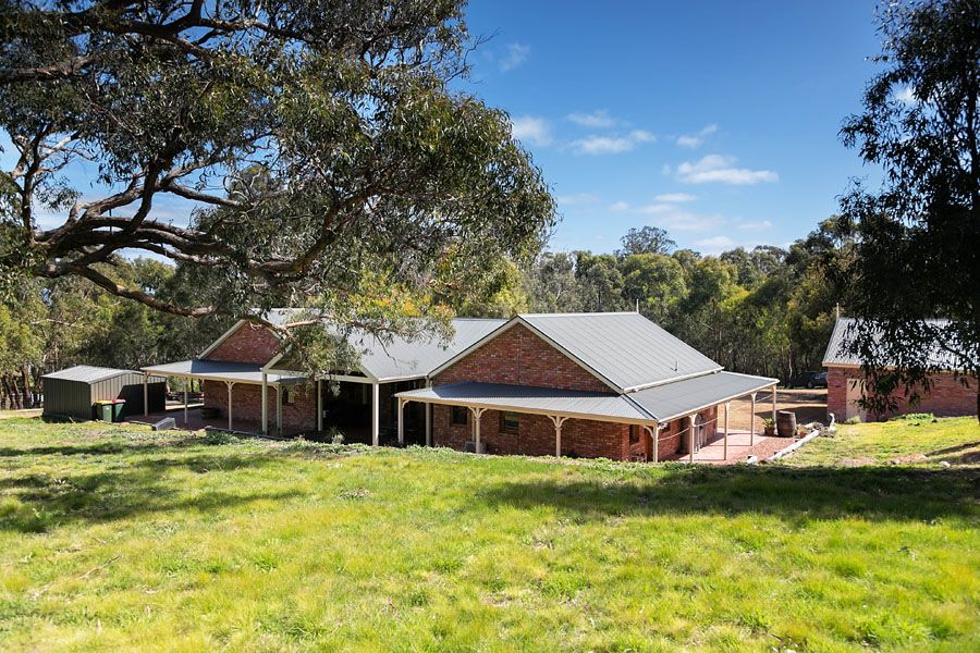 38 Hastings Road, GREENDALE, VIC 3341
