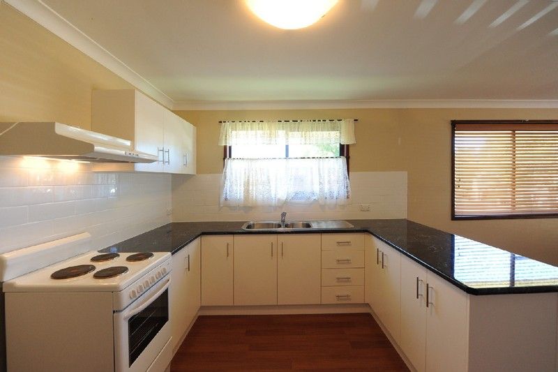 1/7 Agnes Street, CENTENARY HEIGHTS, QLD 4350