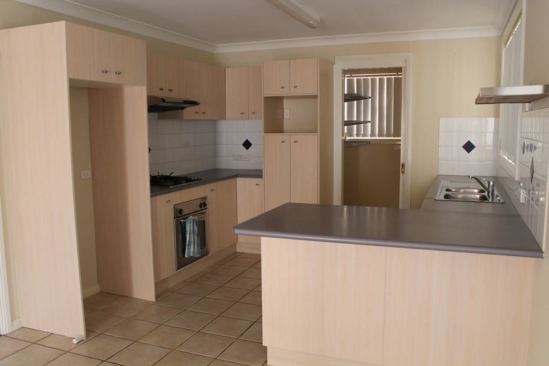 GREEN VALLEY, NSW 2168