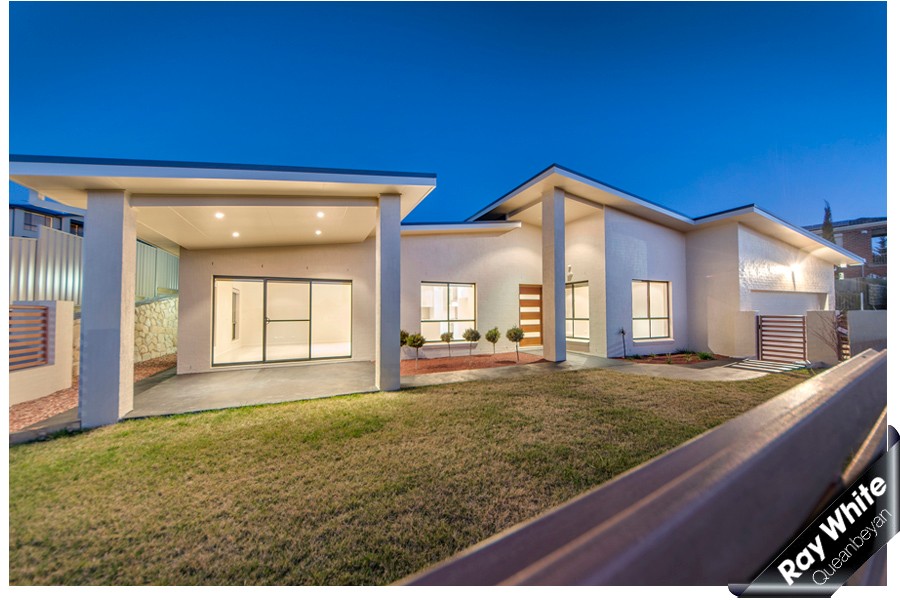 1 She Oak Place, JERRABOMBERRA, NSW 2619