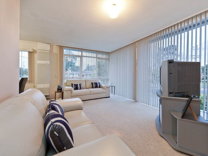 2 Hudson Avenue, FRANKSTON, VIC 3199