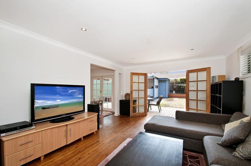 15 Bottle Forest Road, HEATHCOTE NSW 2233