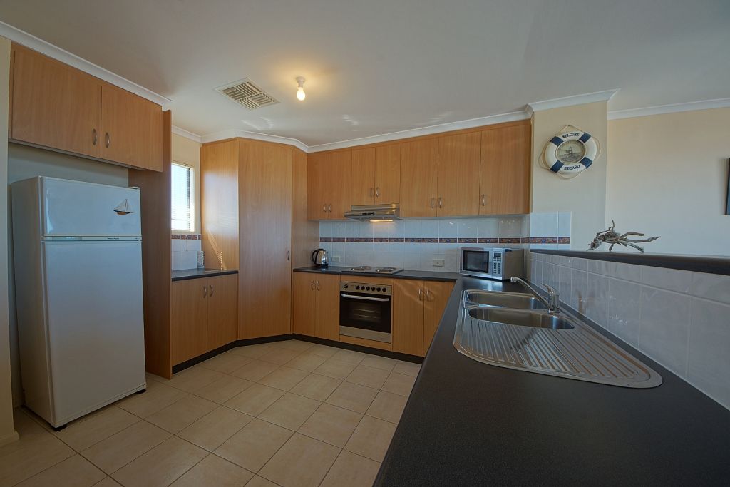 19 Rose Avenue, NORTH BEACH, SA 5556