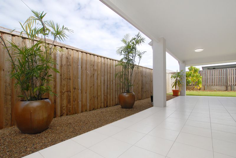 25 Elvena Circuit, LITTLE MOUNTAIN, QLD 4551