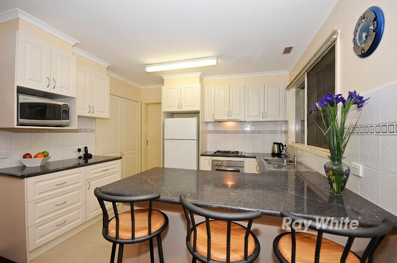 12 Suffern Avenue, BAYSWATER, VIC 3153