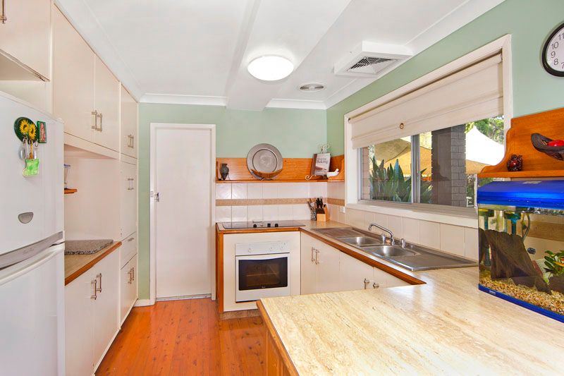 25 Grandview Parade, GOROKAN, NSW 2263