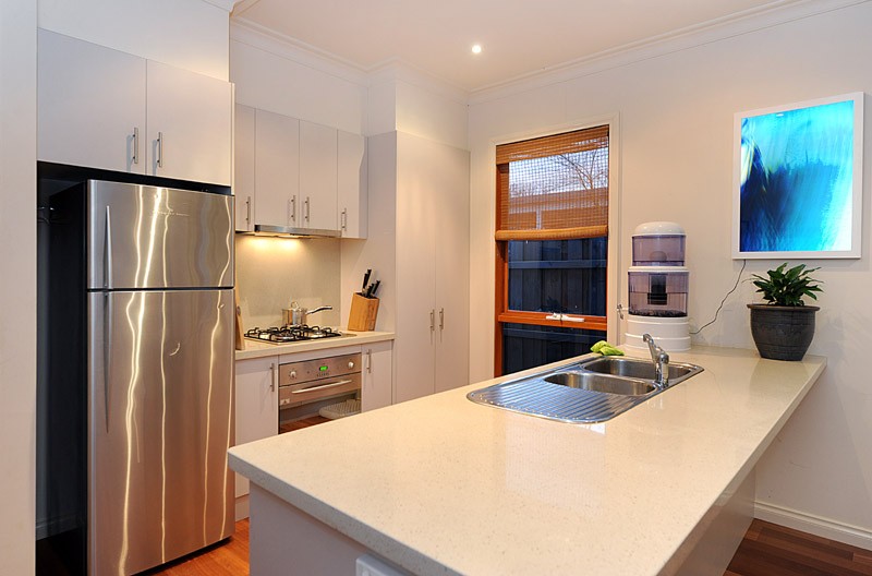 2/85 Orange Grove, BAYSWATER, VIC 3153