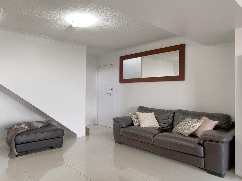 37 Phillips Street, SPRING HILL QLD 4000