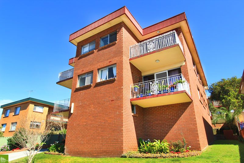 7/8 Myrtle Street, CONISTON NSW 2500