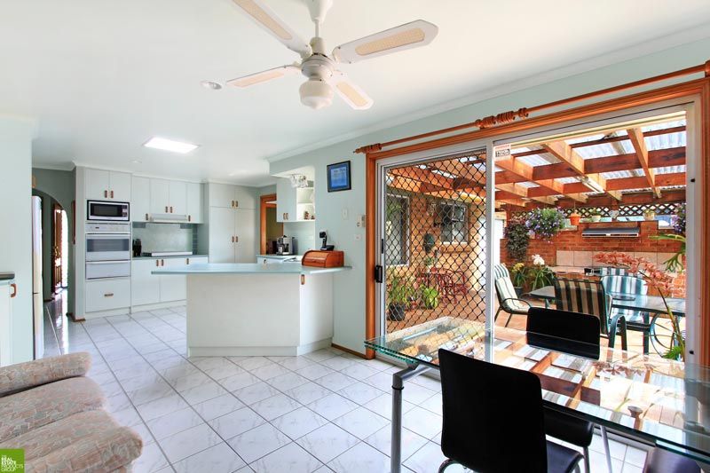 51 Daintree Drive, ALBION PARK, NSW 2527