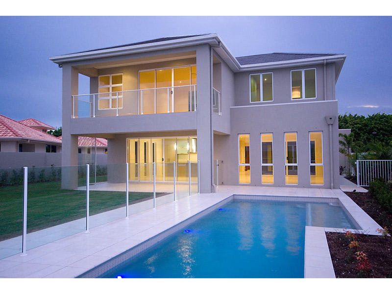 2227 Glengallon Way, HOPE ISLAND QLD 4212