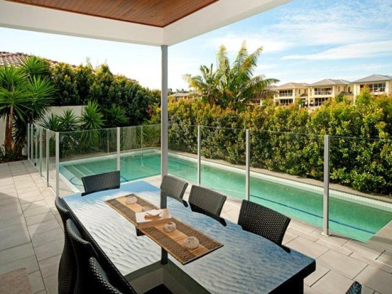 6194 Bolsena Circuit, HOPE ISLAND QLD 4212