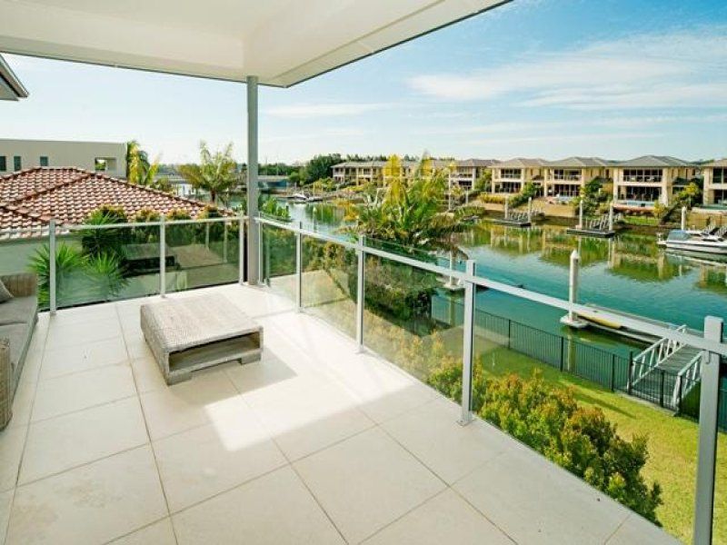 6194 Bolsena Circuit, HOPE ISLAND, QLD 4212