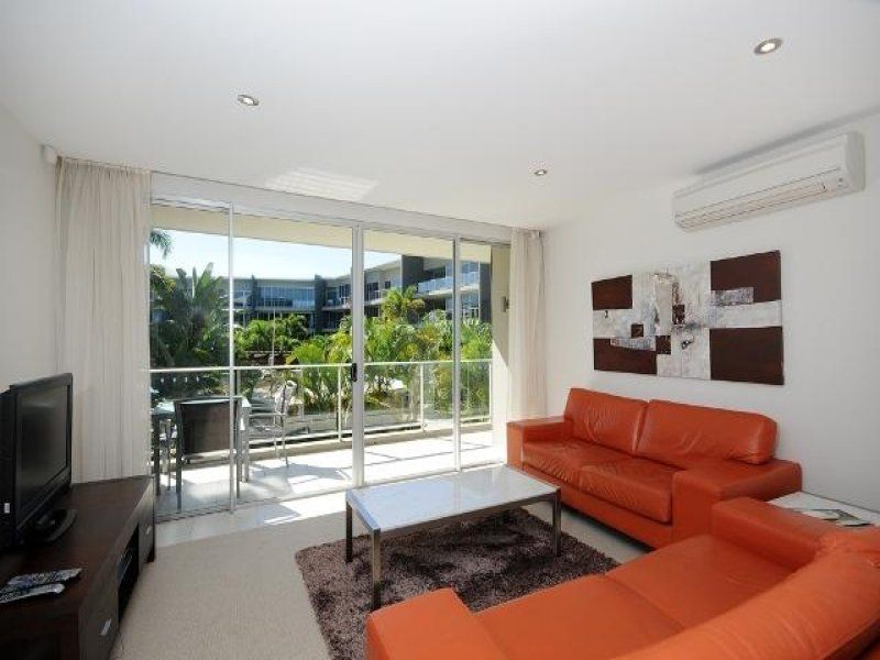 2210/2 Activa Way, HOPE ISLAND, QLD 4212