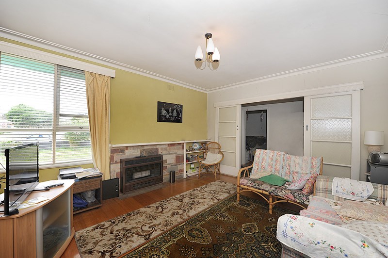 34 Pine Road, BAYSWATER, VIC 3153