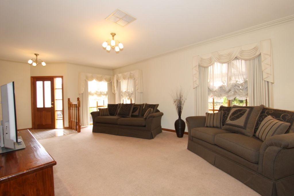 3 Mayo Court, GOLDEN SQUARE, VIC 3555