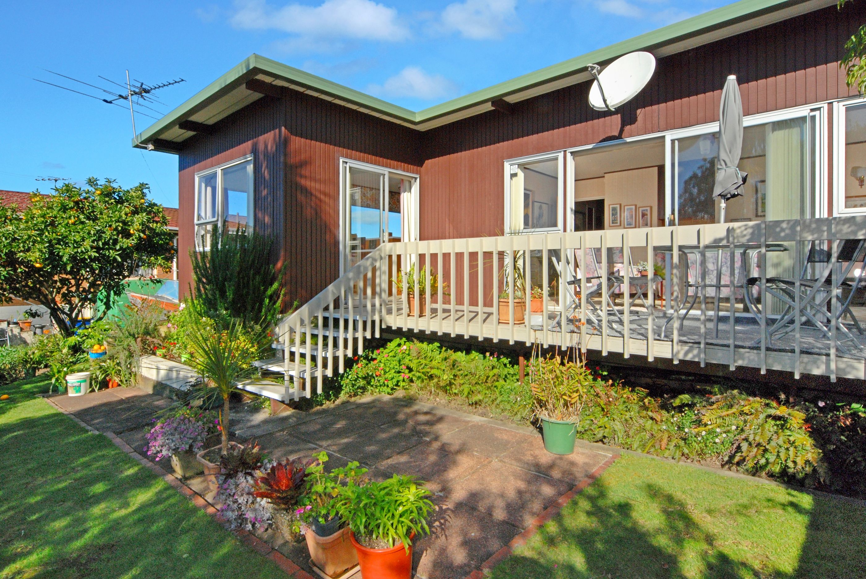 1/22 Marcel Place, GLENFIELD, North Shore City