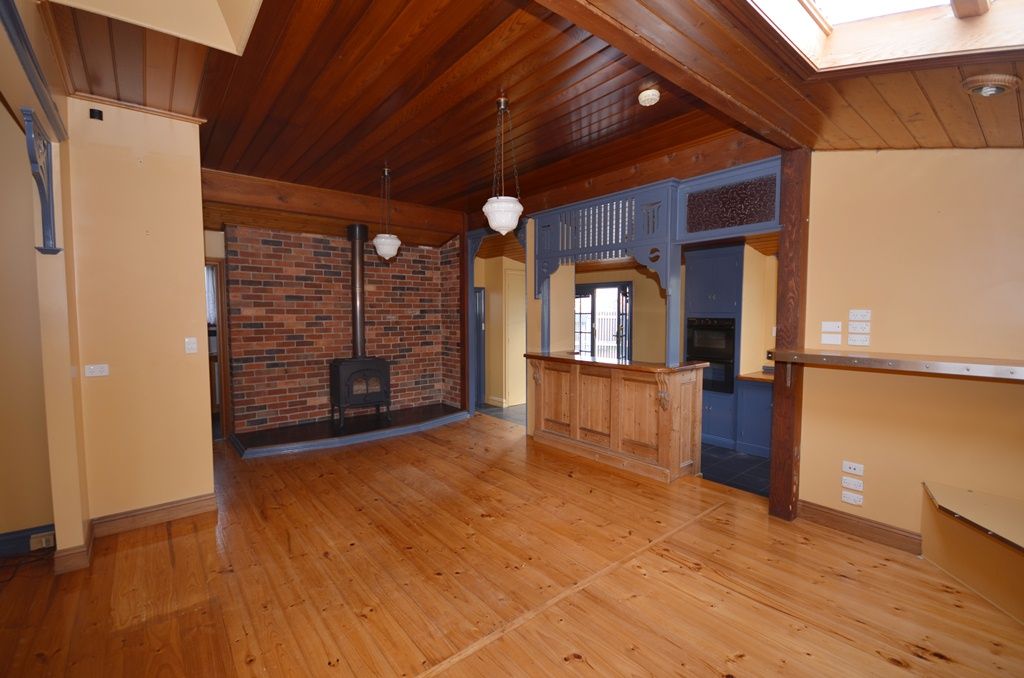 202 Cobden Street, MOUNT PLEASANT, VIC 3350