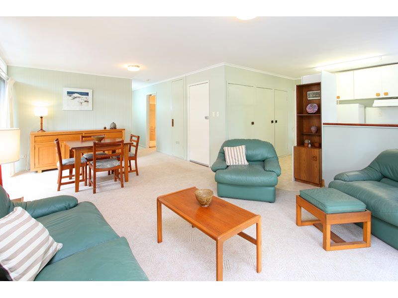28 Amott Street, STAFFORD HEIGHTS, QLD 4053