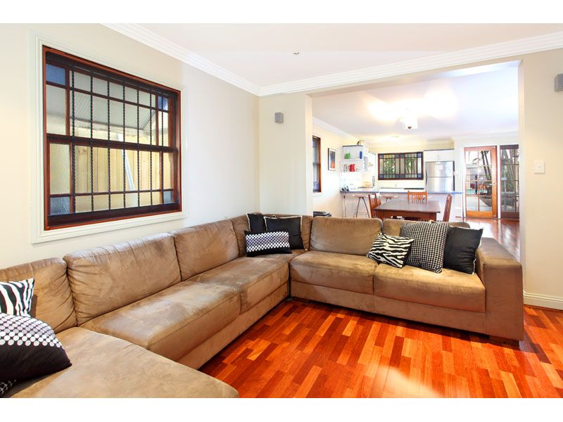 12 Dawn Street, KEDRON, QLD 4031