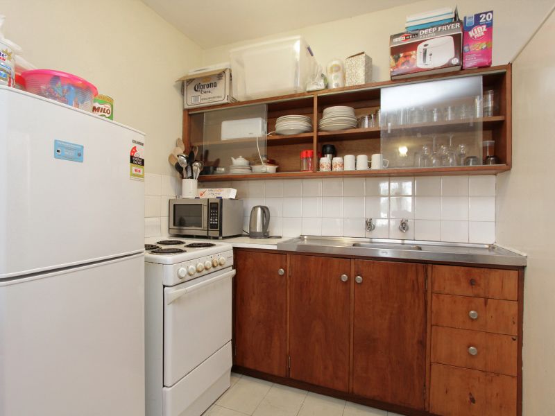 1/6 Minora Place, RIVERVALE, WA 6103