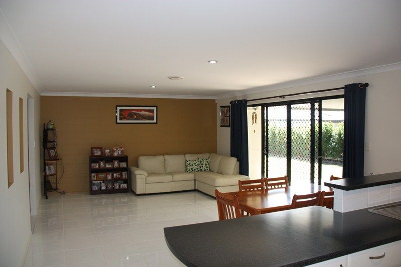 8 Myrtus Street, MOUNTAIN CREEK, QLD 4557