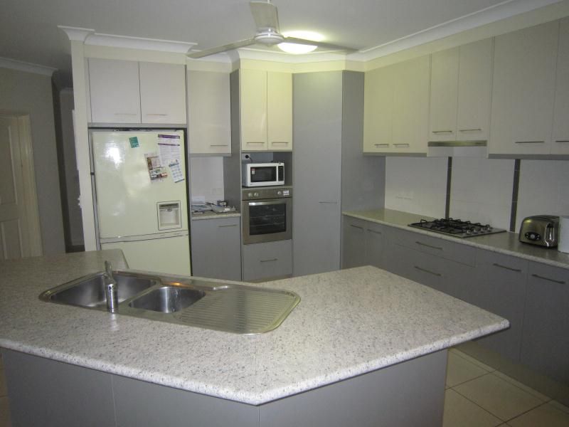 BENTLEY PARK, QLD 4869