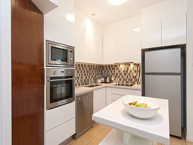 4 Amery Street, MOOROOKA, QLD 4105