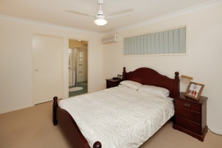 6 Jene Court, FLINDERS VIEW, QLD 4305