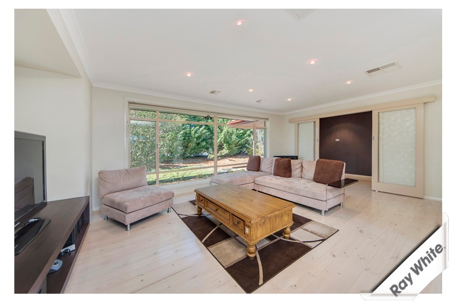 2 Kennerley Street, CURTIN, ACT 2605
