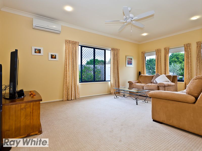 7 Trevino Parade, NORTH LAKES, QLD 4509