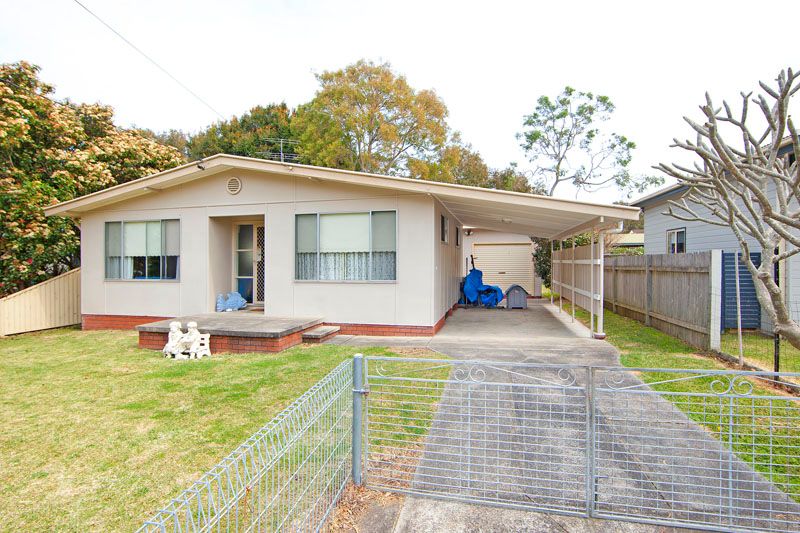 26 Sunrise Avenue, BUDGEWOI NSW 2262