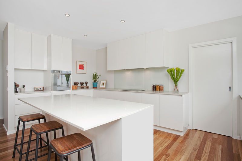 42 Cilmery Crescent, WOODFORD, VIC 3281